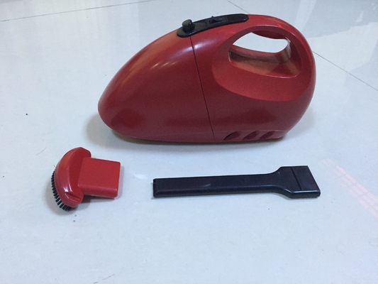 Piccolo aspirapolvere, il nero e Decker Handheld Vacuum Cleaner brillante