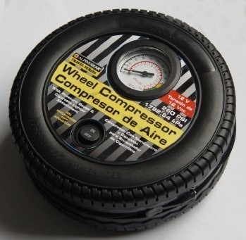 Compressore d'aria di plastica della gomma di CC 12v del nero del tubo flessibile dell'automobile 59cm per l'accendino dell'automobile