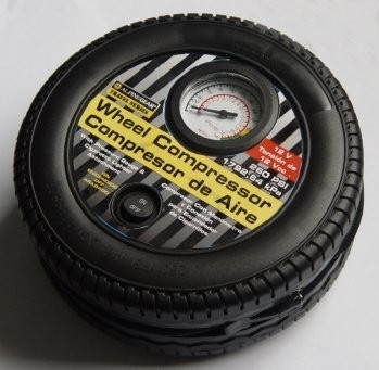 Gonfiatore portatile DC12V di plastica di Tiro del compressore d'aria dell'automobile di forma della gomma