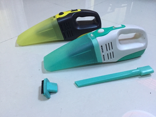 Un buon prezzo. Stile operato aspirapolvere di 12 volt, aspirapolvere portatile 90W per pulizia dell'automobile in linea