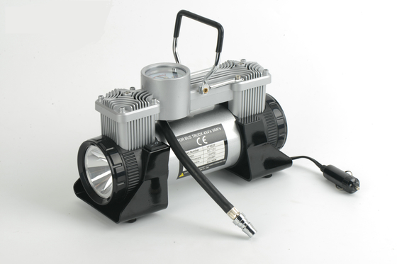 Un buon prezzo. pompa portatile di Tiro del metallo di Conpressor dell'aria dell'automobile di 12v 180w 150psi con luce in linea